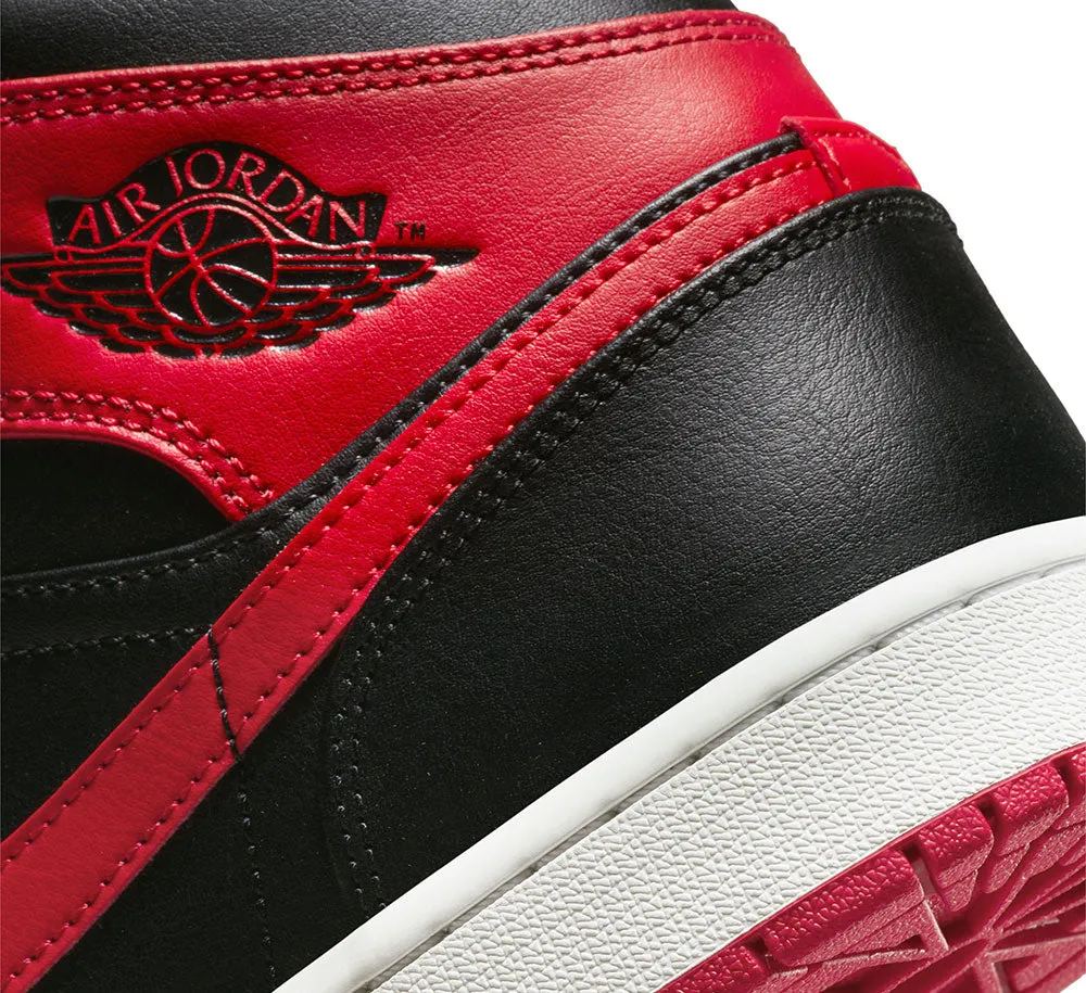AIR JORDAN 1 MID