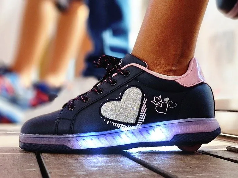 Breezy Rollers Shoes With Wheels Light Heart - Purple