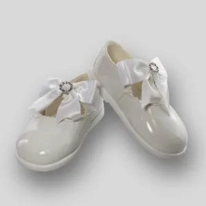 First Walker Shoes - White Hard Sole with Bow and Diamante