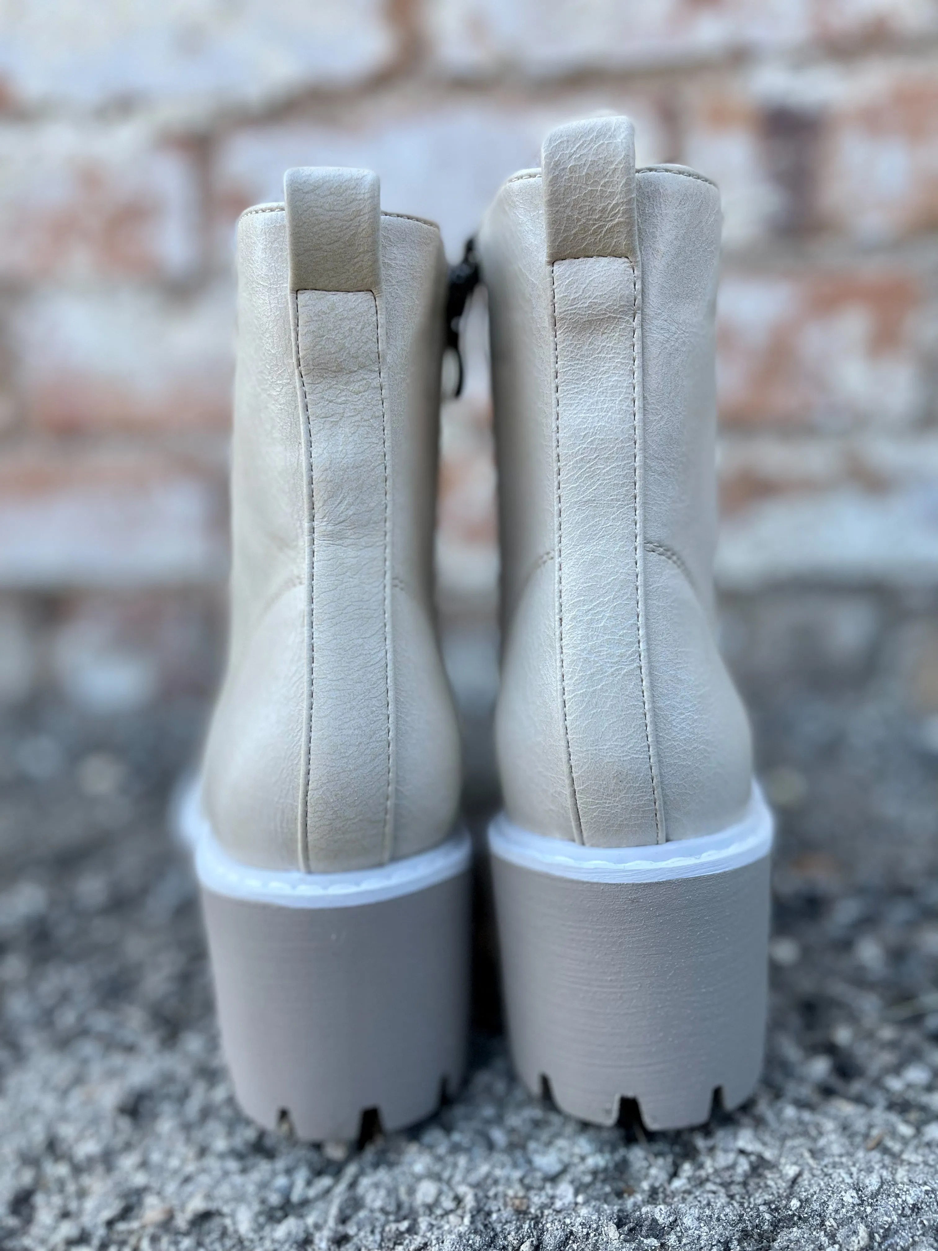 Ghosted Boots || Cream