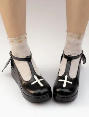 Gothic Lolita Shoes Black Cross Round Toe Lolita Pumps With Wings