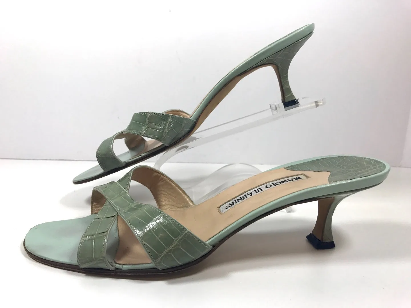 MANOLO BLAHNIK Sage Green Crocodile Cross Strap Slide Sandal Heel Size 38 1/2