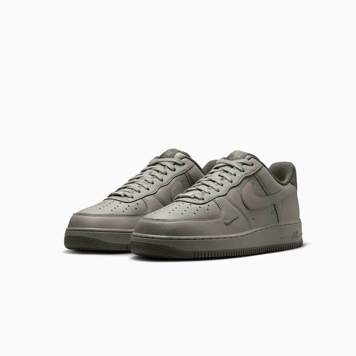 Men's Air Force 1 07 LV8 "Light Army"