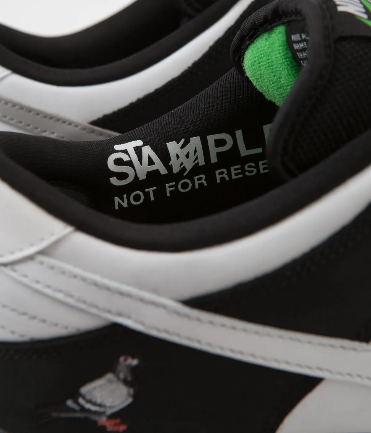 Nike SB Dunk Low Pro OG 'Panda Pigeon' Shoes - Black / White - Green Gusto