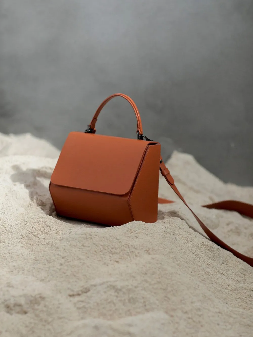 Perona   I   Bag - Cross Body Nia In Rust Orange