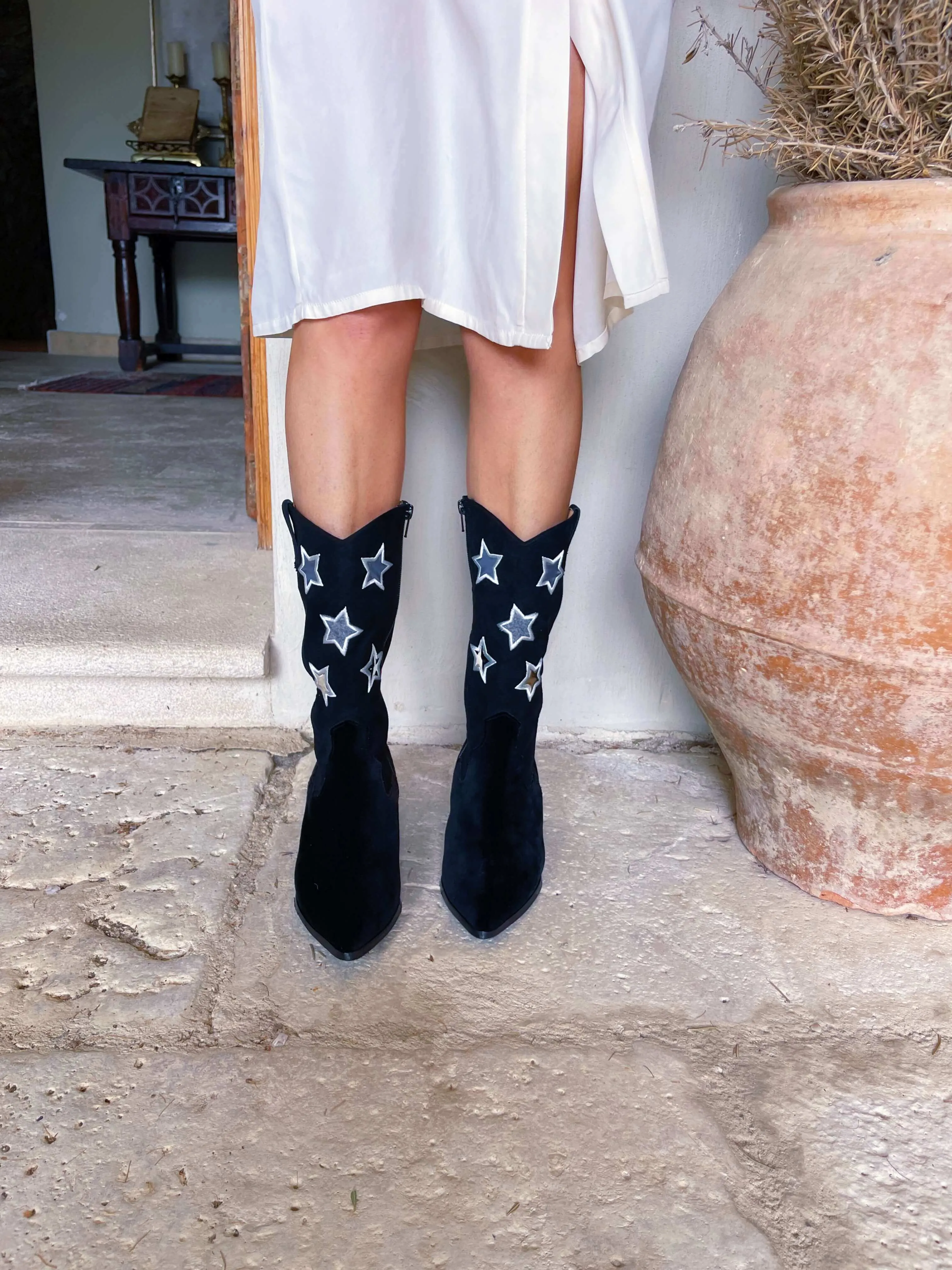 Rock Stars Vegan Suede Cowboy Boots | Black