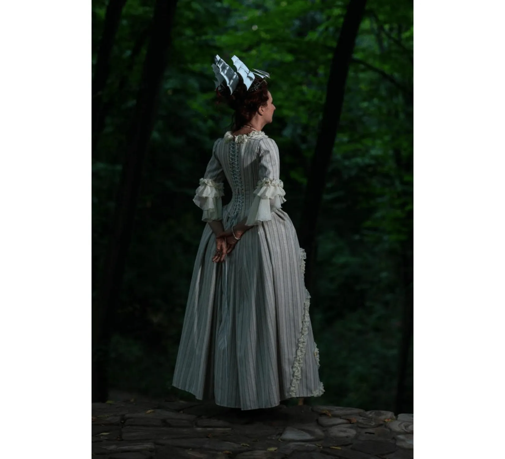 Rococo Elizabeth Swann 18th Century offwhite linen dress