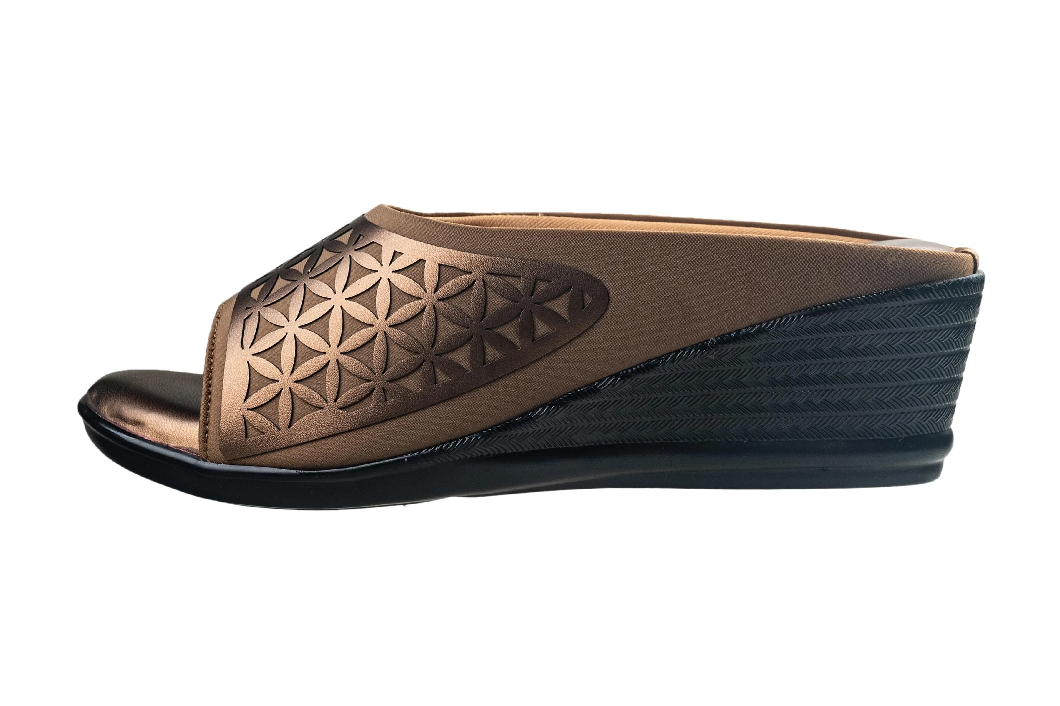 Titas Ladies Copper Chappal