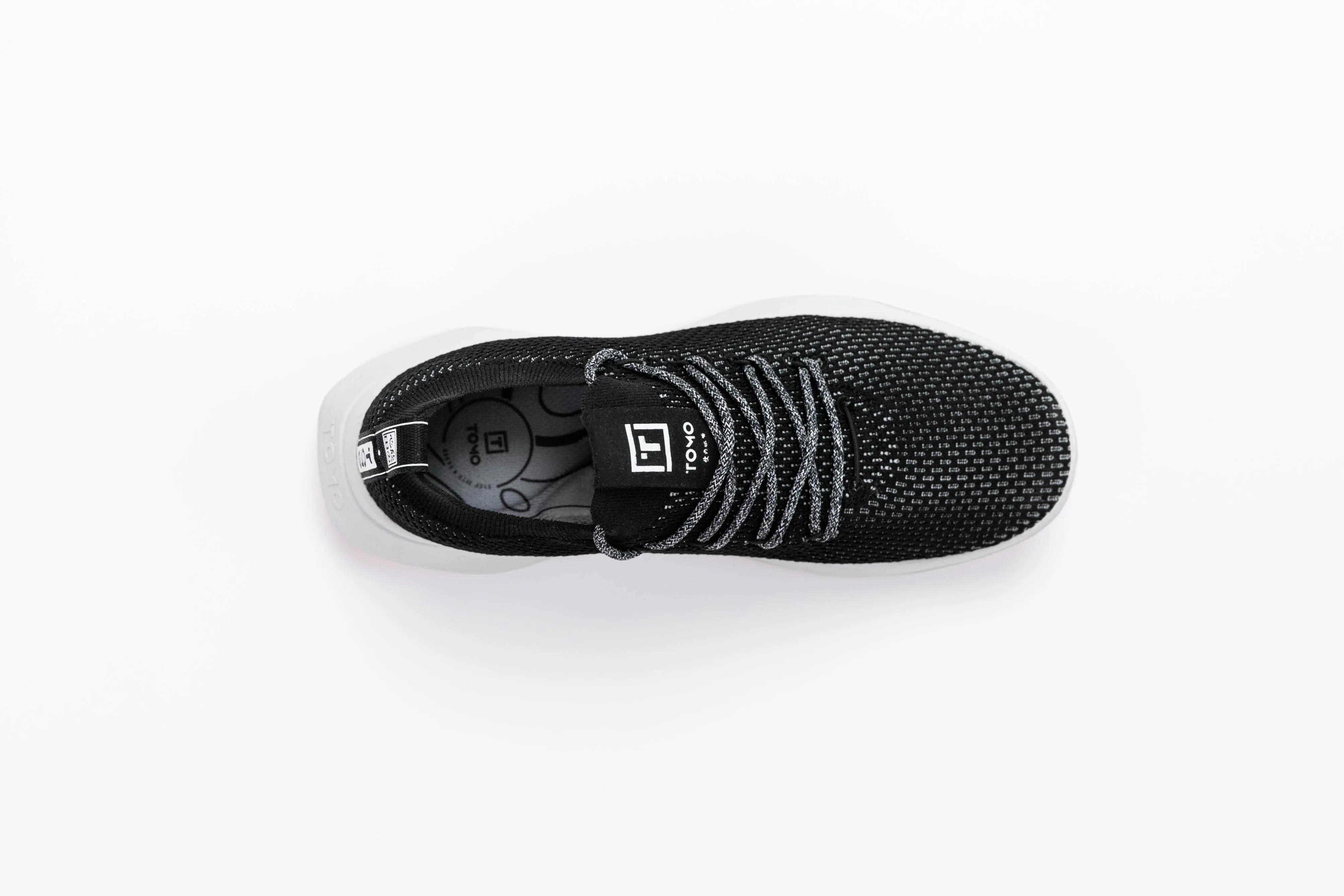 Tomo Alpha - Carbon Black