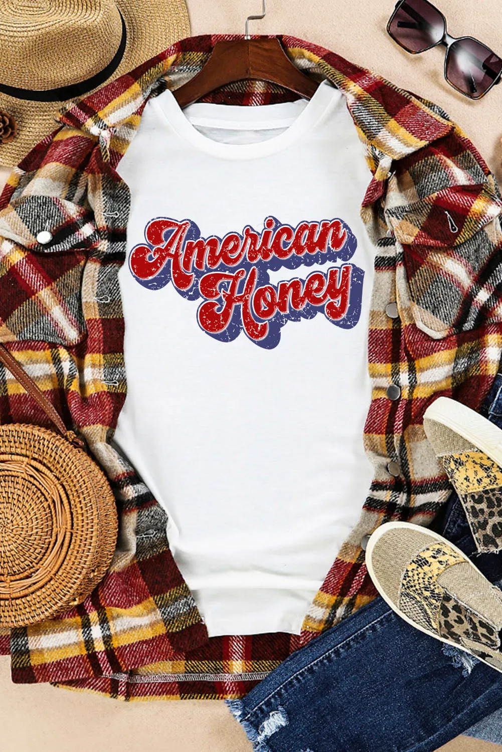 White American Honey Graphic Casual Tee