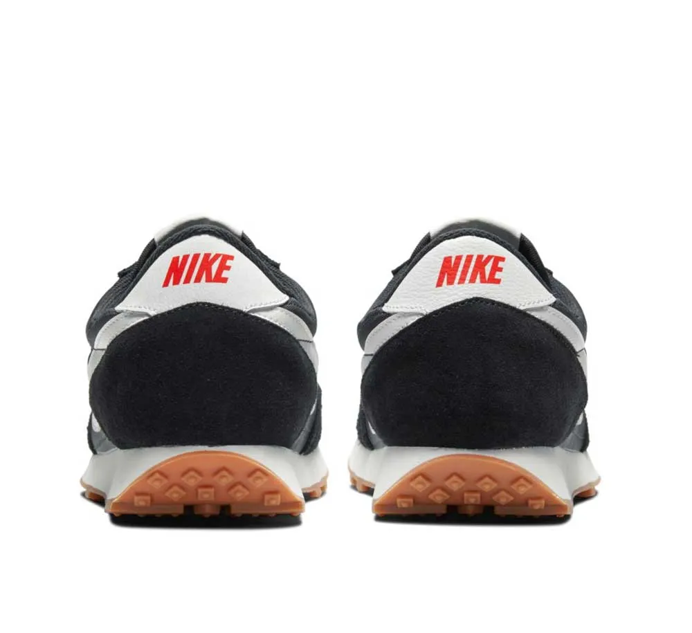 WOMEN'S NIKE DAYBREAK